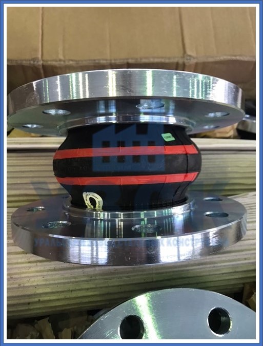 компенсатор резиновый фланцевый в Петропавловске-Камчатском