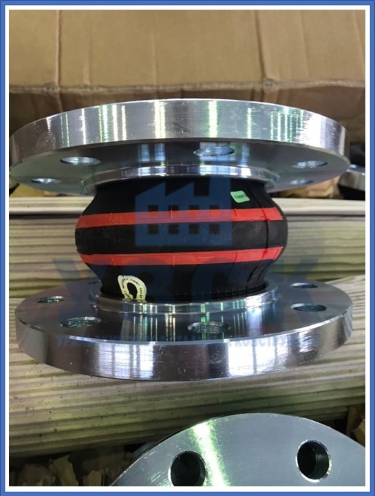 компенсатор резиновый фланцевый в Петропавловске-Камчатском